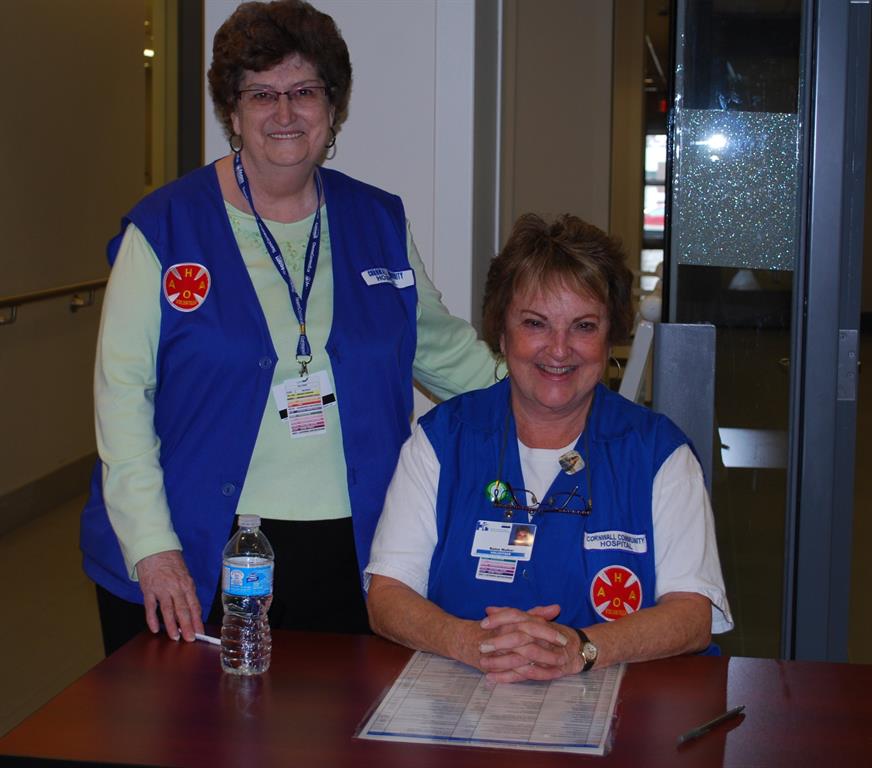 Volunteer info desk